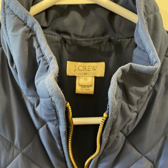 J Crew Puffer Vest - Picture 3 of 3